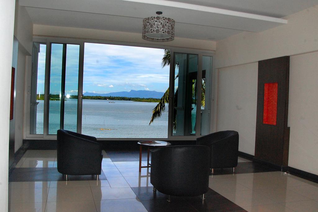 Hotel Blue Waters à Kundapur Extérieur photo