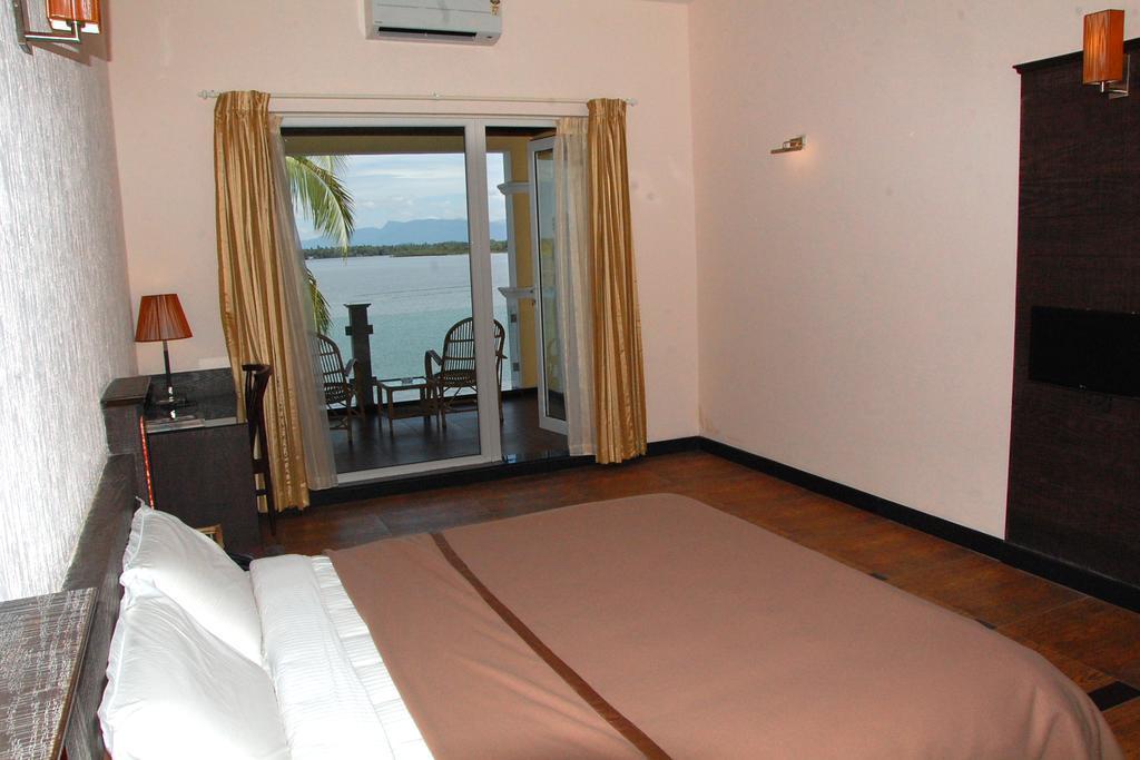 Hotel Blue Waters à Kundapur Chambre photo