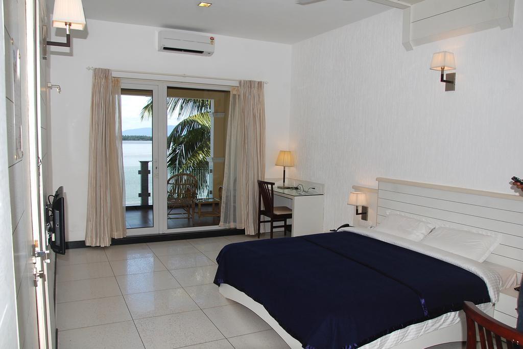 Hotel Blue Waters à Kundapur Chambre photo